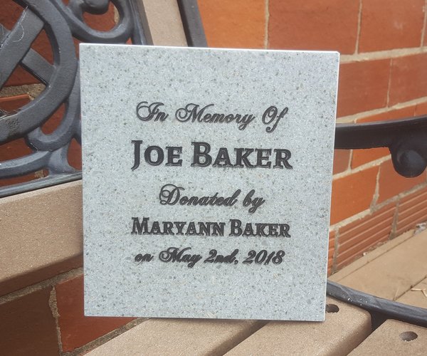 Engraved Memorial Plaque: Personalized Garden Tribute Sign (10" x 9")